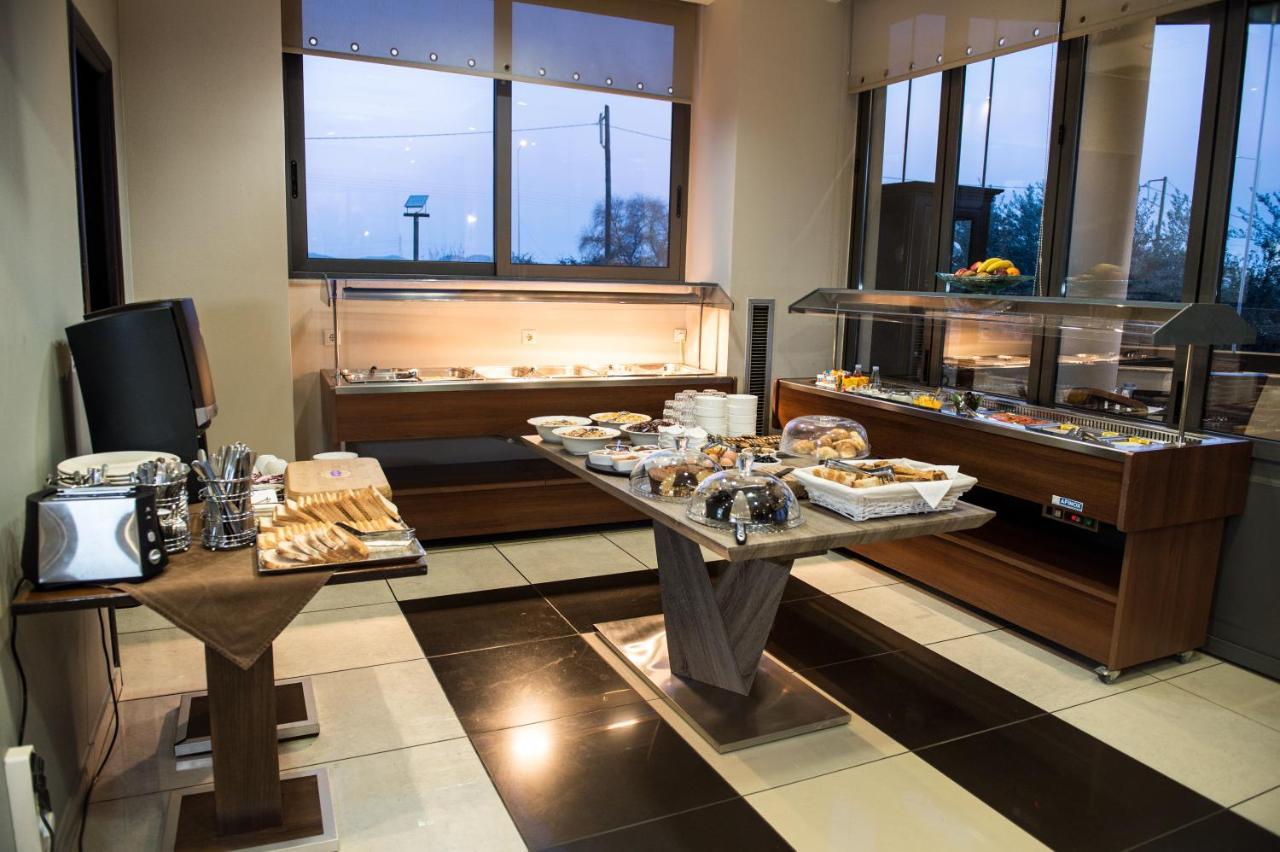 Premier Agrinio Heart Hotel 외부 사진