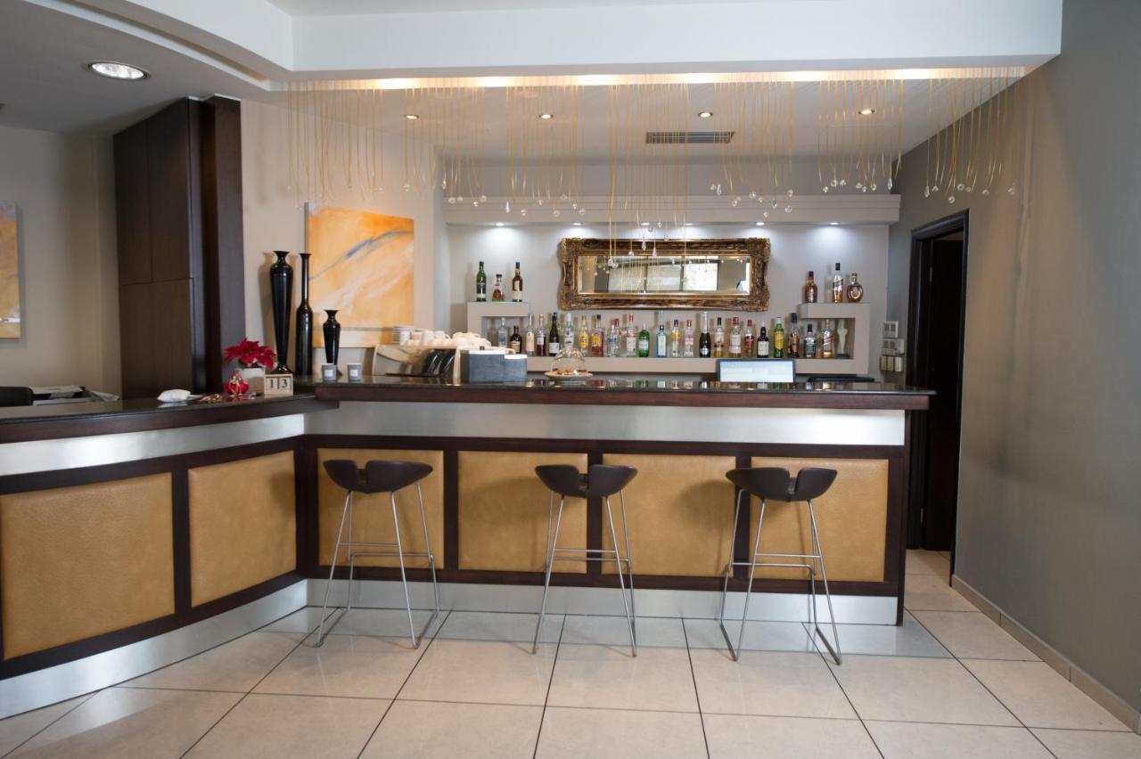 Premier Agrinio Heart Hotel 외부 사진