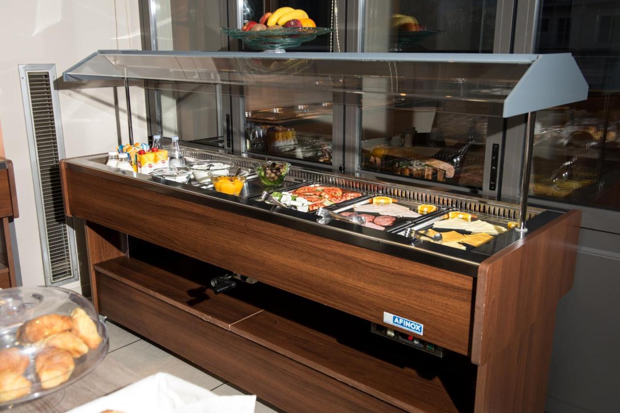 Premier Agrinio Heart Hotel 외부 사진